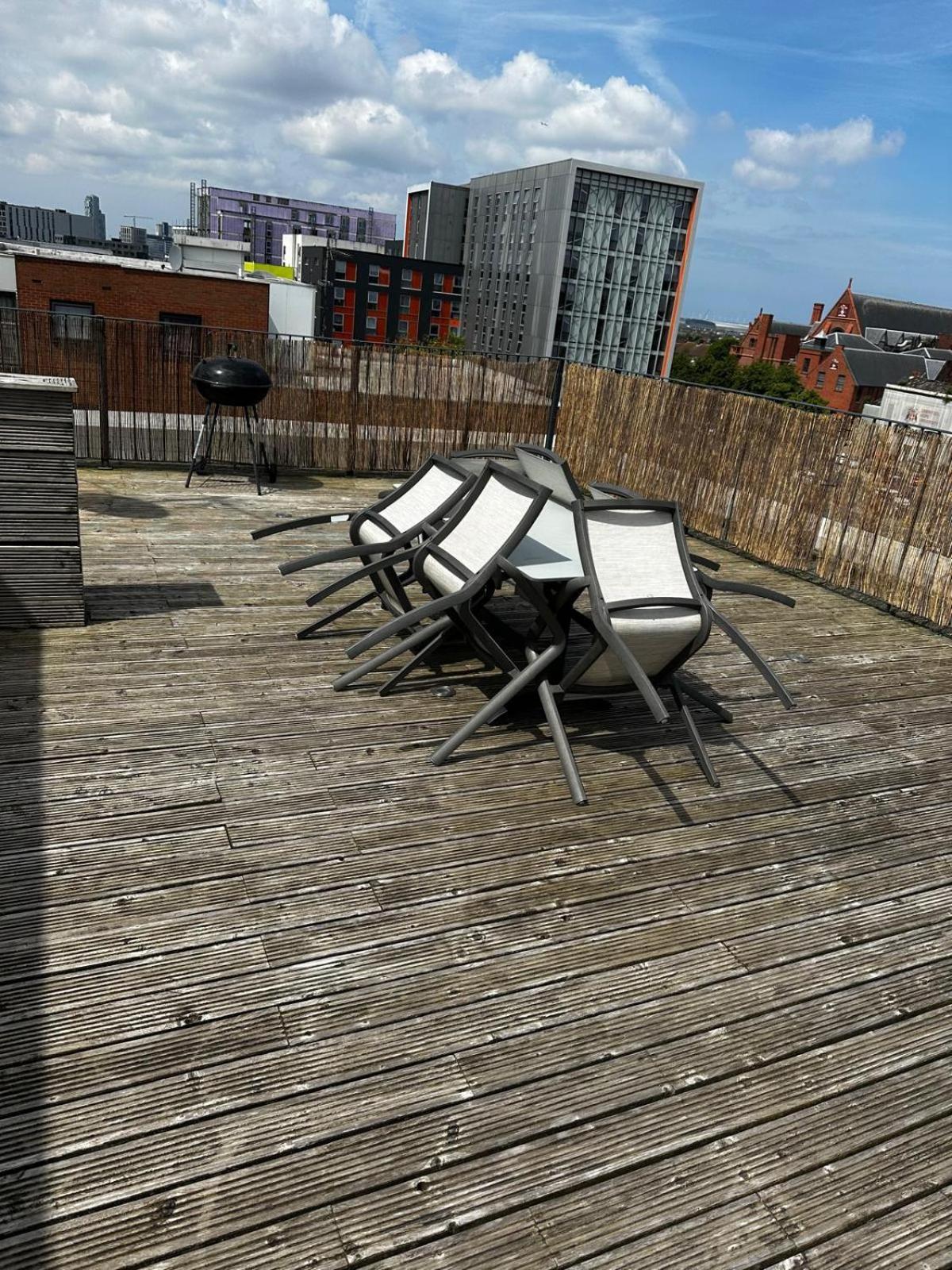 Penthouse - Liverpool City Centre - Nhs Stays - Liverpool Royal Hospital Exteriér fotografie